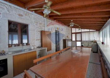 Sala da pranzo - Rustico Via Casino della Principessa
 
10, Giovinazzo - foto 13