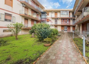 Edificio all\'aperto - Appartamento Via Marina
 
125, Fiumefreddo di Sicilia - foto 5