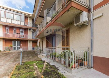 Edificio all\'aperto - Appartamento Via Marina
 
125, Fiumefreddo di Sicilia - foto 7