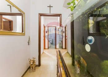 Hall / corridoio - Appartamento Via Marina
 
125, Fiumefreddo di Sicilia - foto 13