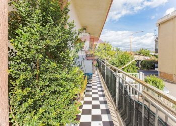 Balcone - Appartamento Via Marina
 
125, Fiumefreddo di Sicilia - foto 32