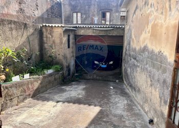 Parcheggio - Casa indipendente Via Sebastiano Catania
 
29/A, Catania - foto 9