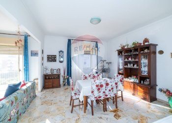 Sala da pranzo - Appartamento Via Antonello Da Messina
 
13, Catania - foto 27