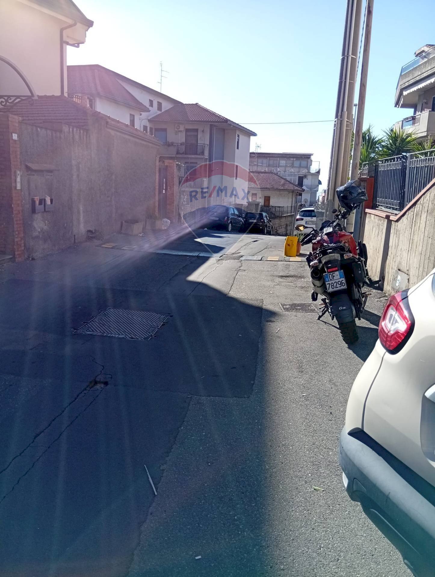 Edificio all\'aperto - Terreno agricolo Via Giorgio Arcoleo
 
4, Gravina di Catania - foto 3