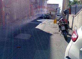 Edificio all\'aperto - Terreno agricolo Via Giorgio Arcoleo
 
4, Gravina di Catania - foto 3