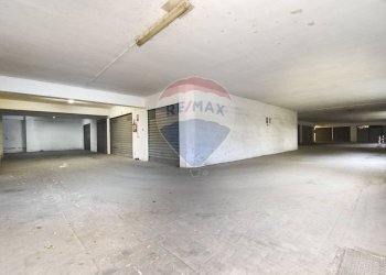 Parcheggio - Box Via Generale Di San Marzano
 
18, Catania - foto 16