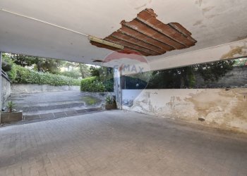 Terrazza - Box Via Generale Di San Marzano
 
18, Catania - foto 19