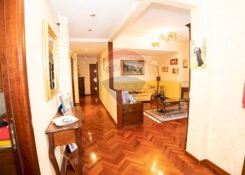 Hall / corridoio - Quadrilocale Via Lenin
 
60, Misterbianco - foto 1