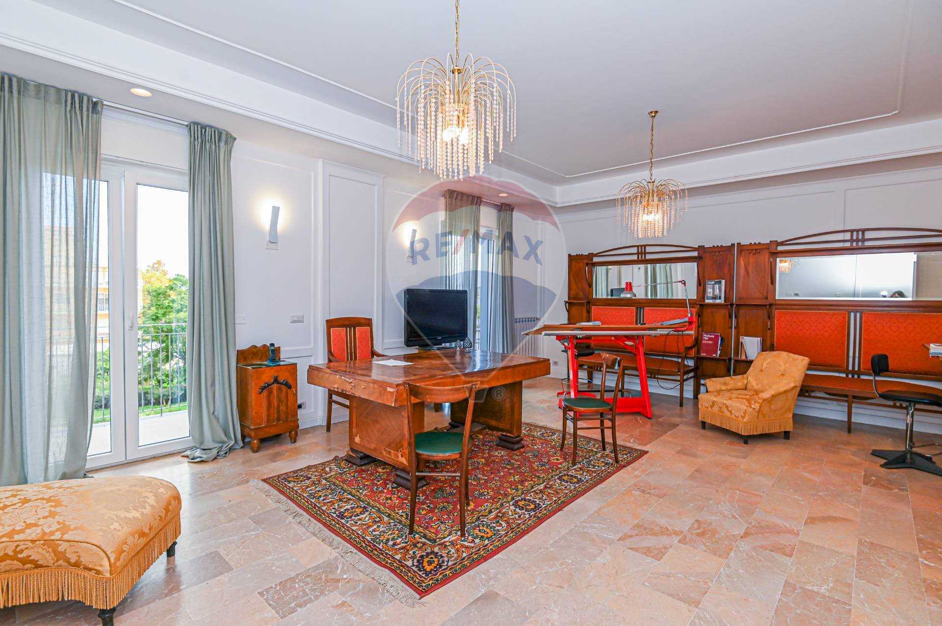 Soggiorno - Appartamento Viale Mario Milazzo
 
198, Caltagirone - foto 2