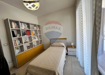 Camera / camera da letto - Quadrilocale Via Delle Rimembranze
 
32, Pedara - foto 17