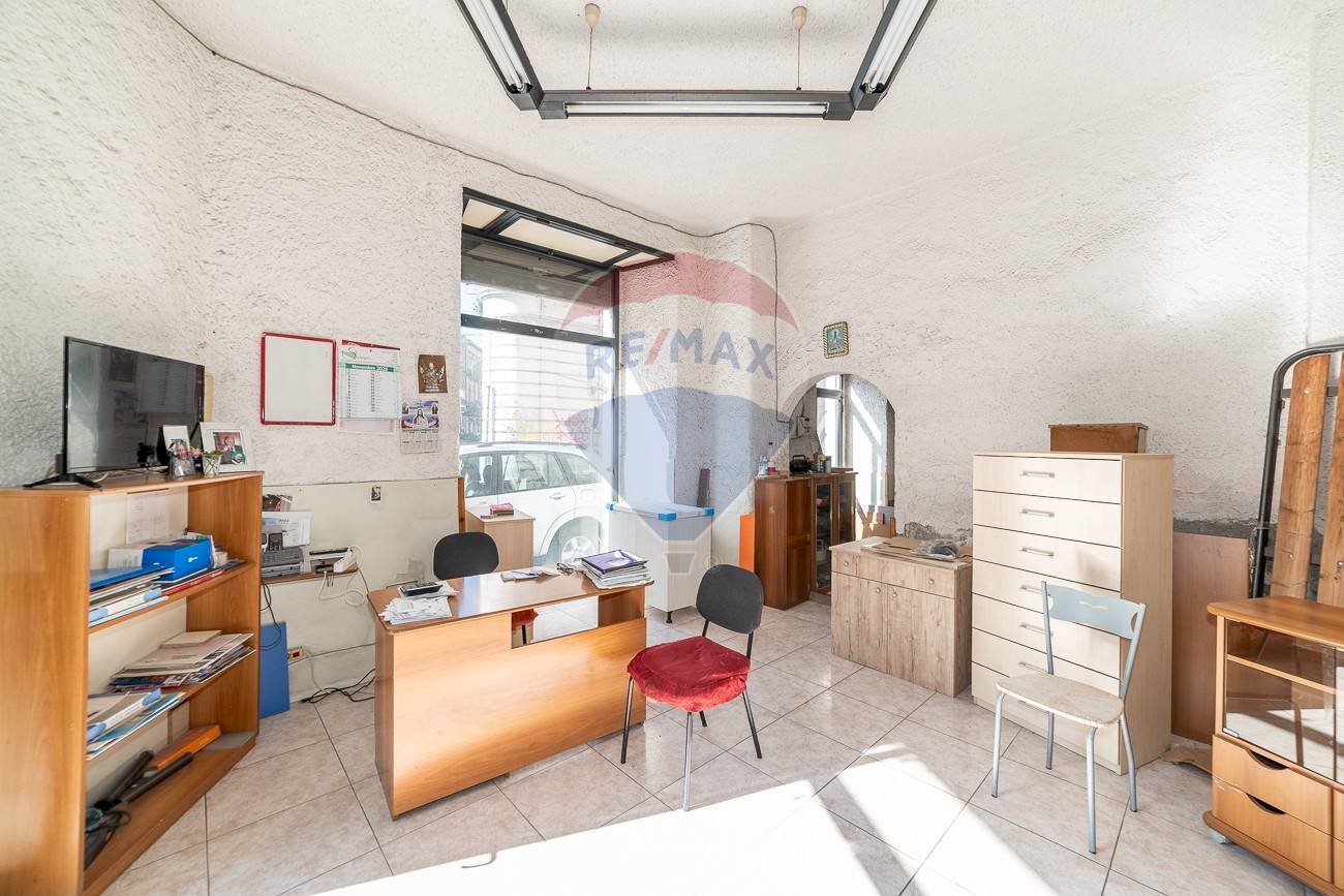 Soggiorno - Commercial Premises Via Plebiscito
176, Catania - photo 2