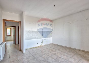 Stanza vuota - Quadrilocale via fonte becci
 
2, Lucignano - foto 5