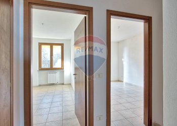 Hall / corridoio - Quadrilocale via fonte becci
 
2, Lucignano - foto 6