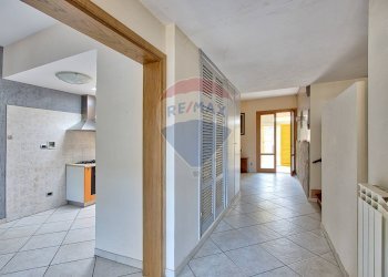 Hall / corridoio - Casa semi indipendente Via Pietro Gori
 
9, Cavriglia - foto 4