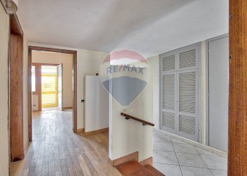 Hall / corridoio - Casa semi indipendente Via Pietro Gori
 
9, Cavriglia - foto 10