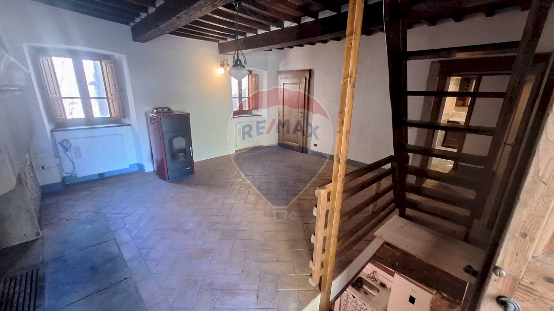 Stanza vuota - Casa semi indipendente LOCALITA' PONINA CASA GIORGIO
 
207, Capolona - foto 3