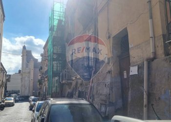 Edificio all\'aperto - Bilocale Via Santa Chiara
28, Catania - foto 1