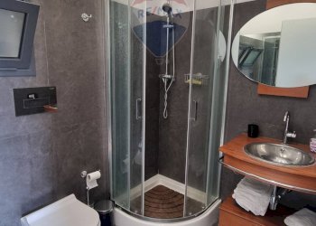 Bagno - Bilocale Via Santa Chiara
28, Catania - foto 9