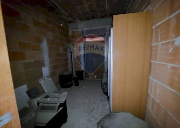 Dispensa di stoccaggio - Quadrilocale Via G. Marconi, Francavilla di Sicilia - foto 6