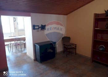 Hall / corridoio - Quadrilocale via umberto I
 
70, Gaggi - foto 3