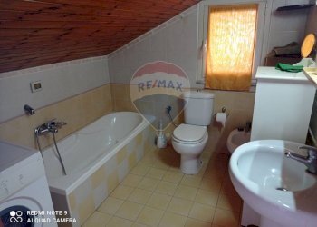 Bagno - Quadrilocale via umberto I
 
70, Gaggi - foto 9