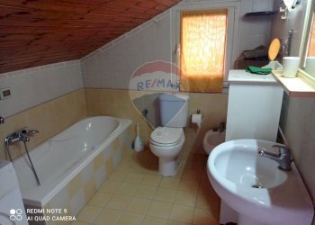 Bagno - Quadrilocale via umberto I
 
70, Gaggi - foto 10