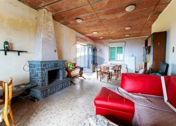 Sala da pranzo - Villa Via Montargano, Mascali - photo 10