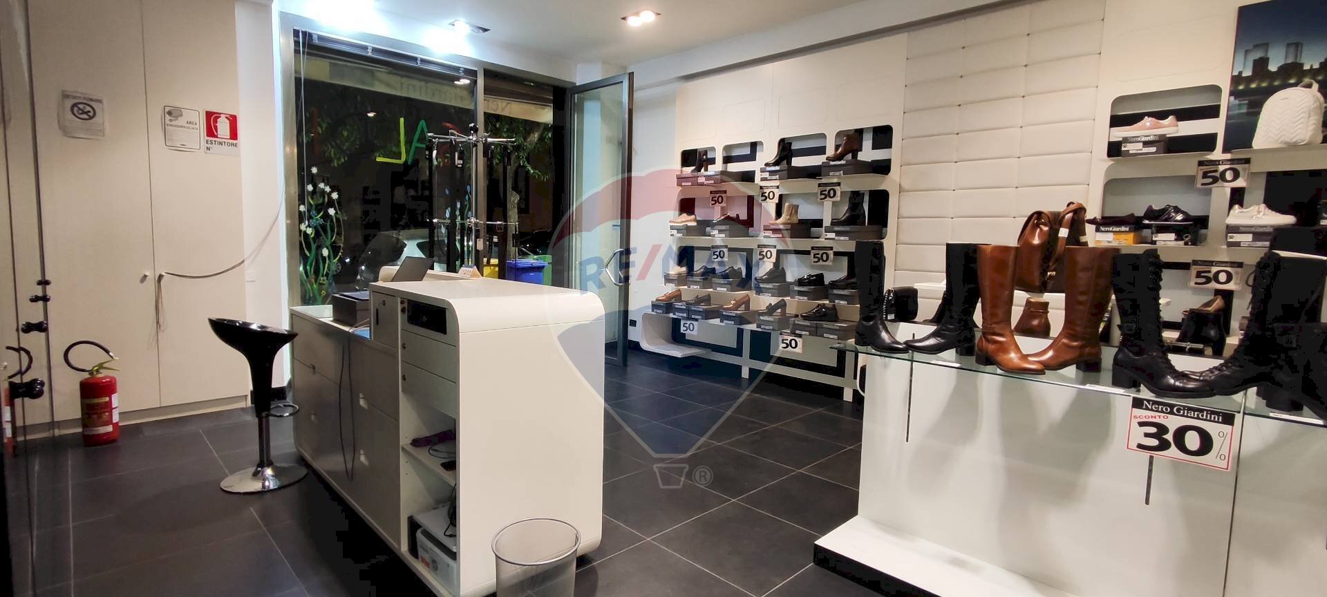 Cucina - Shop VIALE PRINCIPèE UMBERTO
 
44, Caltagirone - photo 2