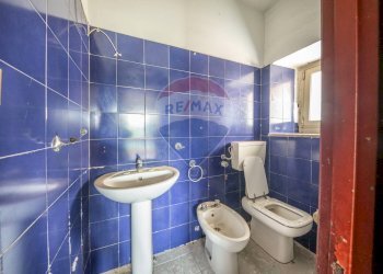 Bagno - Casa indipendente Strada Statale 114 Orientale Sicula
 
159, Aci Castello - foto 19