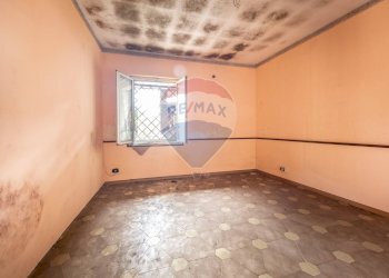 Stanza vuota - Casa indipendente Strada Statale 114 Orientale Sicula
 
159, Aci Castello - foto 23