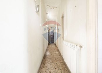 Hall / corridoio - Casa indipendente Strada Statale 114 Orientale Sicula
 
159, Aci Castello - foto 34