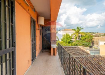 Balcone - Casa indipendente Strada Statale 114 Orientale Sicula
 
159, Aci Castello - foto 42