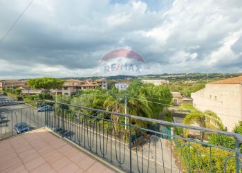 Balcone - Casa indipendente Strada Statale 114 Orientale Sicula
 
159, Aci Castello - foto 44