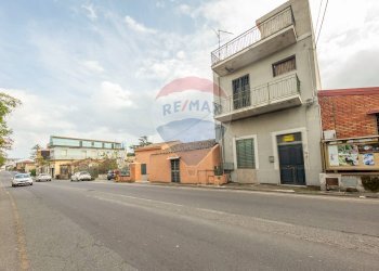 Edificio all\'aperto - Casa indipendente Strada Statale 114 Orientale Sicula
 
159, Aci Castello - foto 51