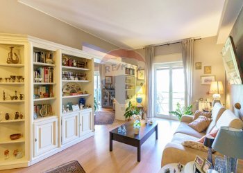 Soggiorno - Appartamento Via Nizzeti
 
68, Tremestieri Etneo - foto 3