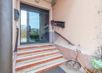 Ricezione / Lobby - Trilocale Via San Pietro
 
73, Gazzuolo - foto 5