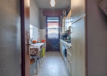 Cucina - Trilocale Via San Pietro
 
73, Gazzuolo - foto 12
