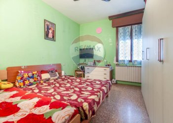 Camera / camera da letto - Trilocale Via San Pietro
 
73, Gazzuolo - foto 19