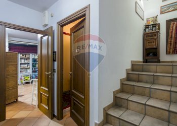 Scale - Casa semi indipendente san martino
 
22, Villarbasse - foto 27