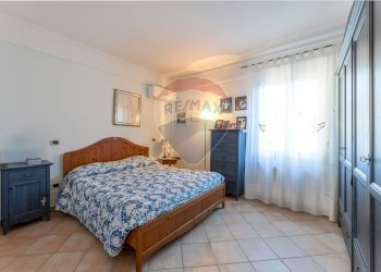 Camera / camera da letto - Villa Ancona - photo 41