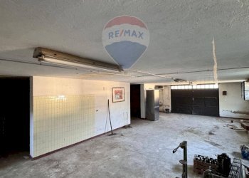 Parcheggio - Villa Via Roma
 
30, Inverno e Monteleone - photo 16