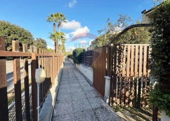 Balcone - Villa a Schiera Viale Sicilia
 
27, Sabaudia - foto 3