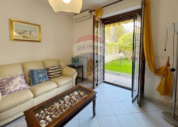 Soggiorno - Villa a Schiera Viale Sicilia
 
27, Sabaudia - foto 11