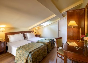 Foto 20 - Hotel Via Anagnina
 
10, Grottaferrata - photo 20