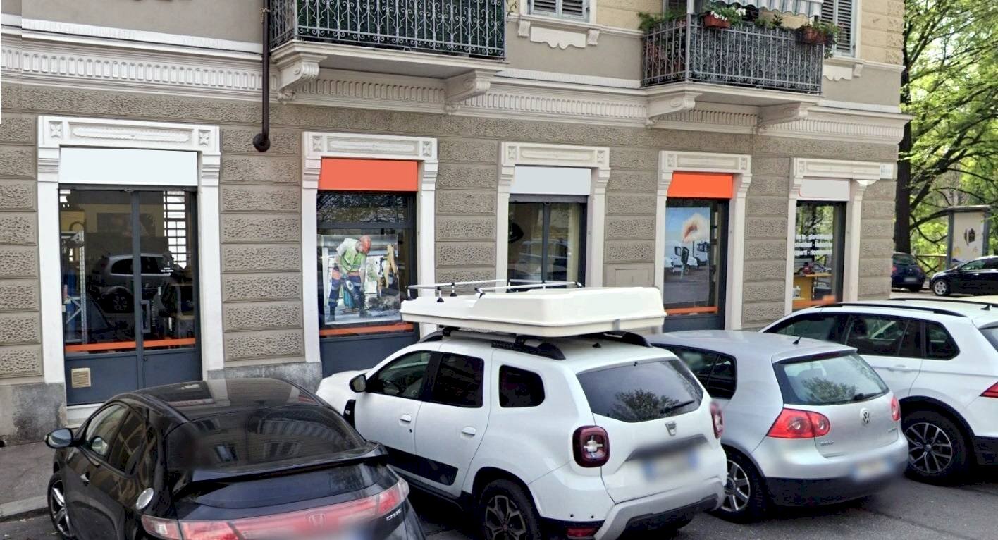 Foto 3 - Shop Lungo Dora Napoli
 
26, Torino - photo 2