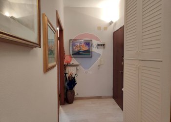 Hall / corridoio - Trilocale Via San Girolamo Emiliani
 
14, Rapallo - foto 21