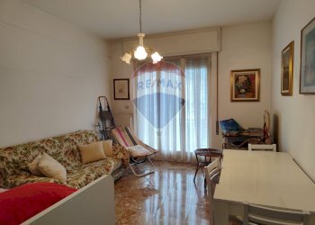 Sala da pranzo - Trilocale Via San Girolamo Emiliani
 
14, Rapallo - foto 4