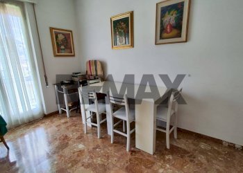Sala da pranzo - Three-room apartment Via San Girolamo Emiliani
 
14, Rapallo - photo 3