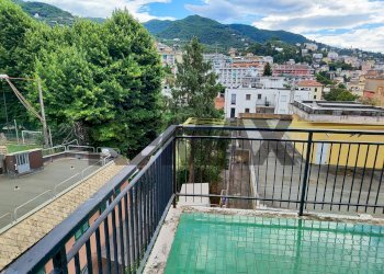 Balcone - Three-room apartment Via San Girolamo Emiliani
 
14, Rapallo - photo 35