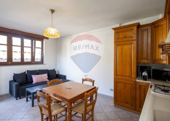 Sala da pranzo - Casa semi indipendente frazione spineto
 
145, Castellamonte - foto 16